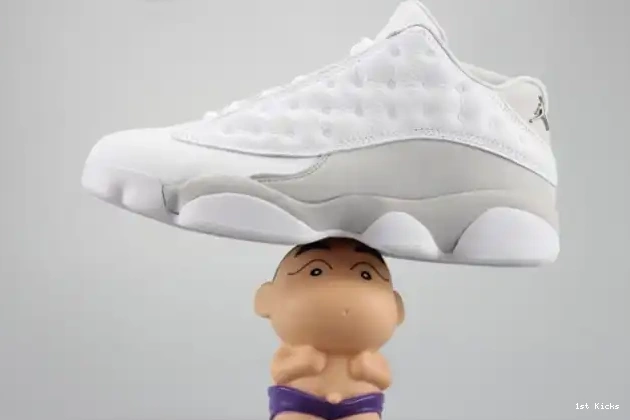 1st Kicks Shoes LowPure white 310810-100 Jordan Money mens Air 13 0510